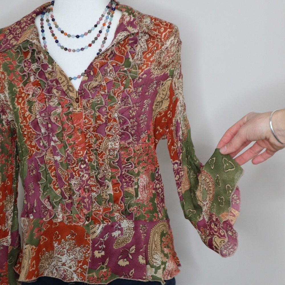Paisley Allison Taylor Ruffle Bell Sleeved Button Down Top MEDIUM. Vintage. - Picture 5 of 6